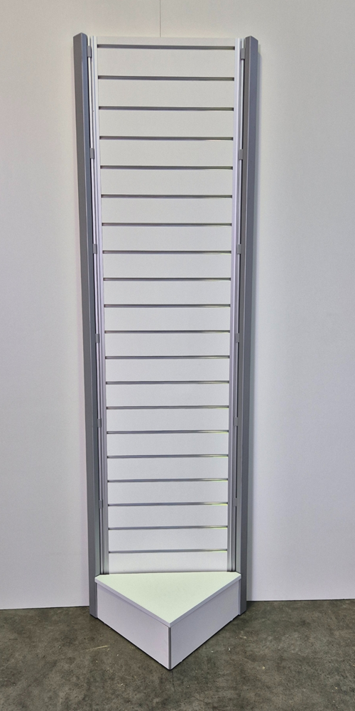 Slatwall Free Standing Corner