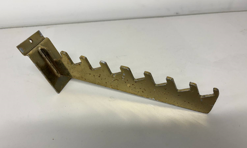 240mm Slatwall Waterfall Silv