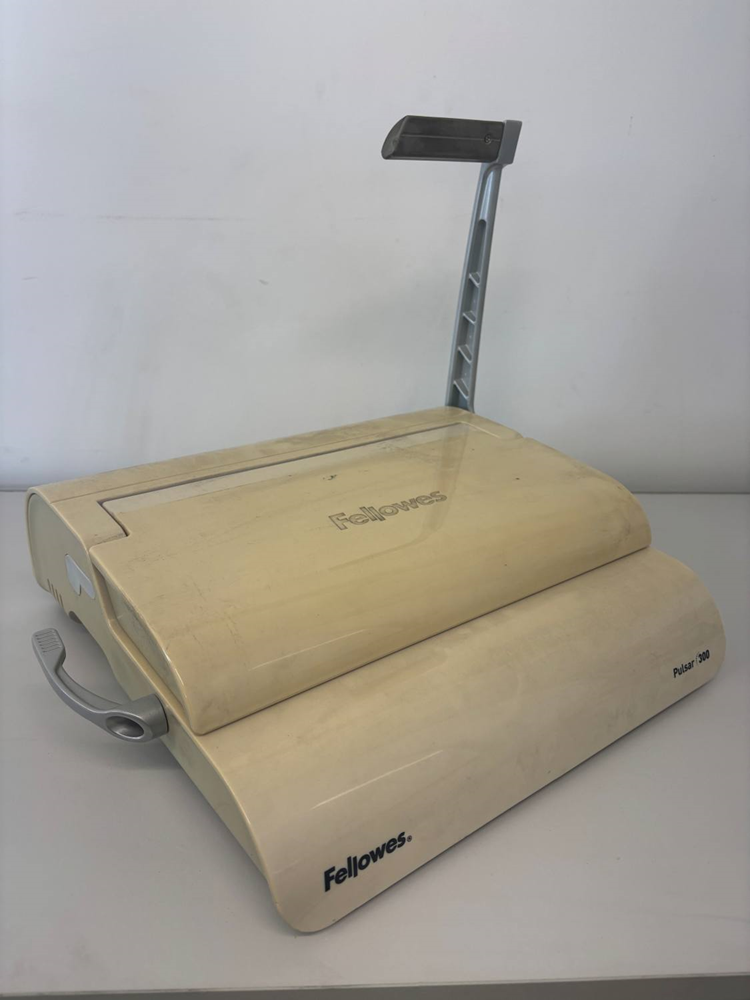Fellowes Binding Machine - Us