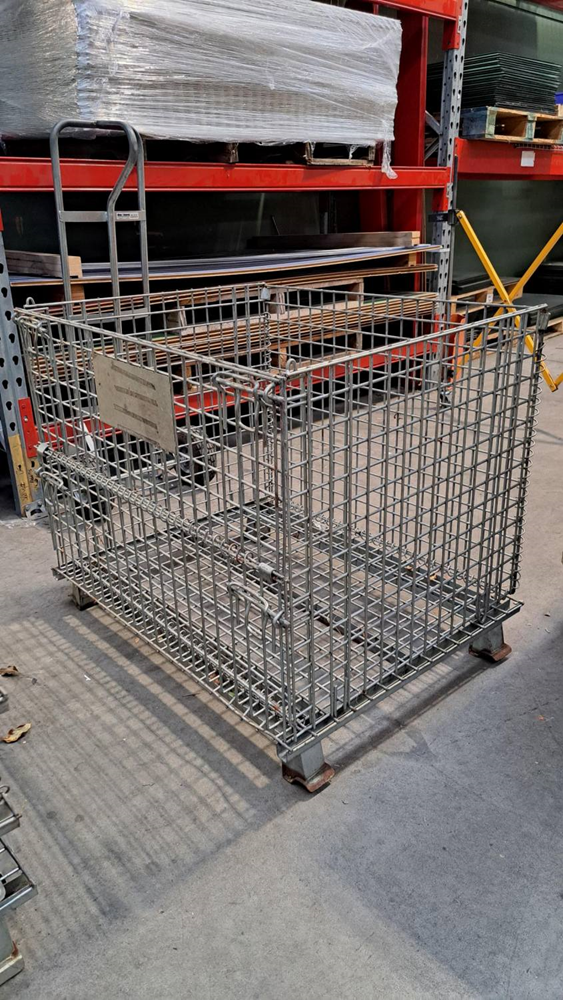 Collapsible Mesh Storage Cage