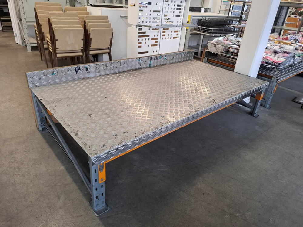 Plinth - Used 610H x 2500W x