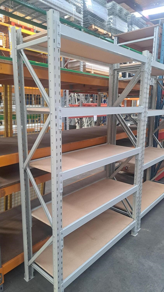 Longsapn Shelving 2100Hx1330W