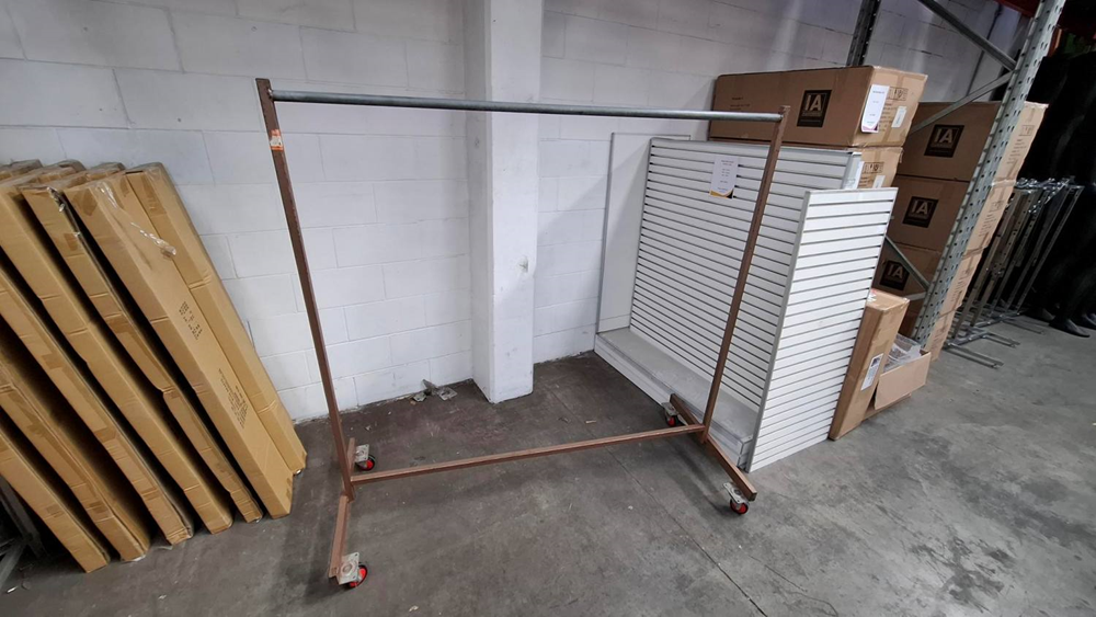 Metal Single Clothing Rail on