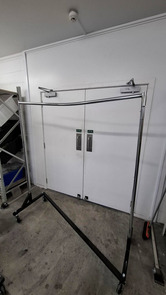 Chrome Single Z Rail (Bent) -
