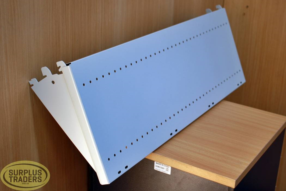 New 300mm Shelf With Brackets