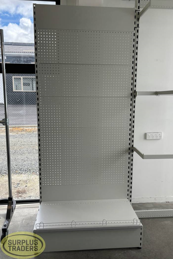 Tool & Hardware Display